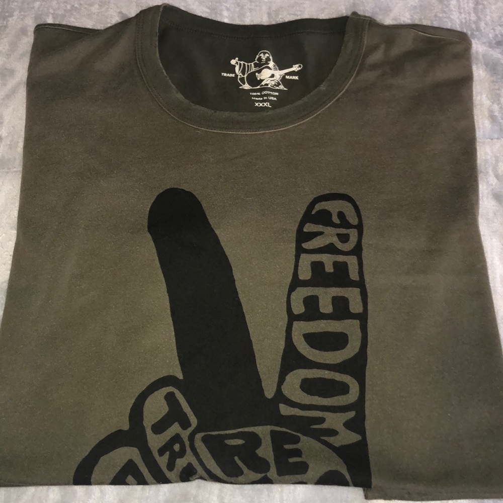 Short sleeve True Religion shirt